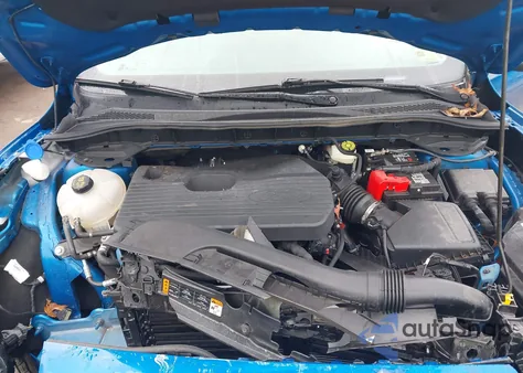 2020 Ford Escape Titanium z USA, uszkodzony, nr VIN 1FMCU9J96LUB97509